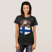 T-shirt Finland Flag German Wirehaired Pointer Dog In Pock (Devant entier)