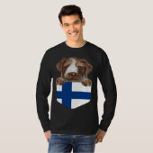 T-shirt Finland Flag German Wirehaired Pointer Dog In Pock (Devant entier)