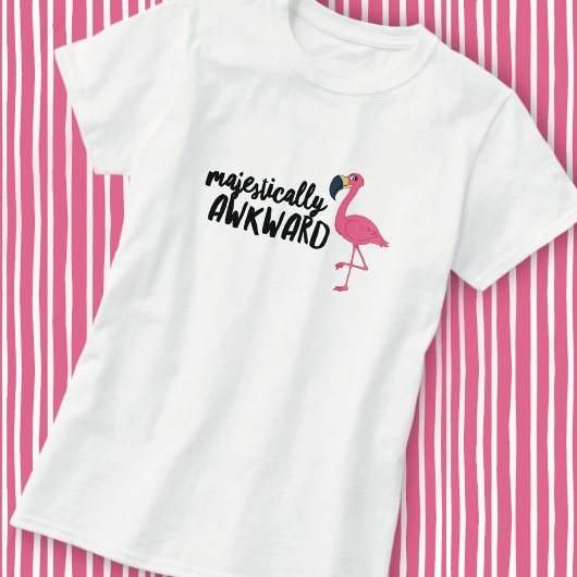 T-Shirt Flamant Rose Élégamment Gauche