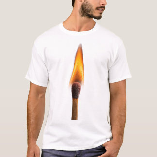 T-shirt Flamme de l'allumette qui brûle – Étincelle de feu