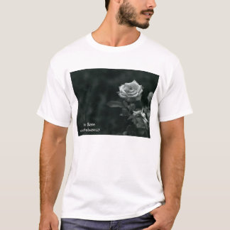 T-shirt Fleur basse d'écho par Suzanne Renee