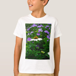 T-shirt Fleur de cône blanc, fleurs pourpres et papillon