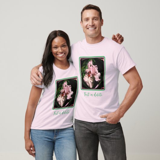 T-shirt Fleur Iris Abstraite portée Personnalisée (Unisexe)
