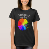 T-shirt Fleur Puzzle Pièces Différentes Pas Moins Autisme  (Devant)