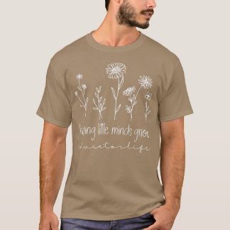 T-shirt Fleurs sauvages aidant les petits esprits à grandi