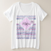 T-shirt floral violet monogrammé de plus de taille (Design devant)