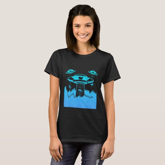 T-shirt Flying Saucer UFO Astronauts are Aliens (Devant entier)