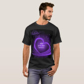 T-shirt foncé de base de coeur abstrait de pourpre (Devant entier)