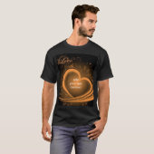 T-shirt foncé de base de coeur abstrait d'or (Devant entier)