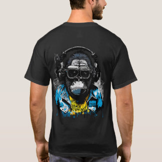 T-shirt foncé pour hommes