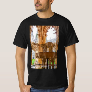 T-shirt Fontaine gothique et cloître. Monastère de Batalha