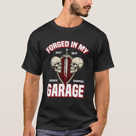 T-shirt Formé Dans Mon Garage Épées Et Crânes Blacksmith L (Devant)