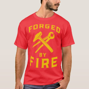 T-shirt Formé par le forgeron forgeron forgeron