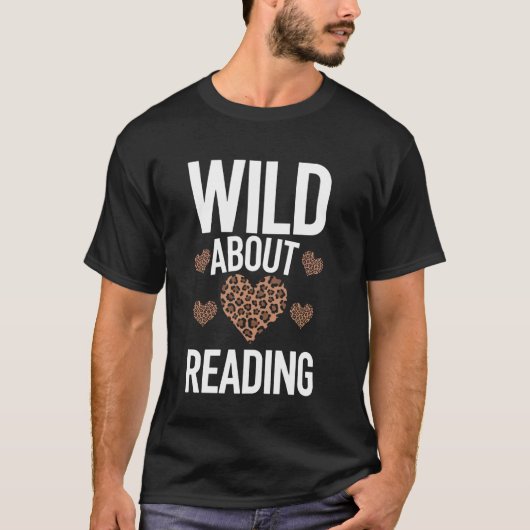 T-shirt Fou de lecture avec Leopard Heart (Devant)