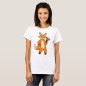 T-shirt Fox en Dart player avec Darts (Devant entier)