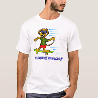 T-shirt frais de croisière de chien