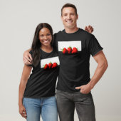 T-shirt Fraises Sur Blanc Sur Noir mccnm (Unisexe)