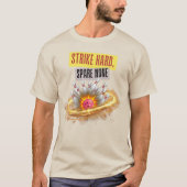 T-shirt Frapper Fort, Épargner Aucun Bowling (Devant)
