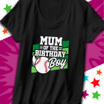 T-shirt Fun Kids Baseball Party Maman of the Birthday Boy<br><div class="desc">Cette conception de fête d'anniversaire de baseball est parfaite pour la maman du garçon d'anniversaire à la fête d'anniversaire de base-ball d'un garçon. Idée de fête d'anniversaire pour les enfants qui aiment jouer au baseball, regarder le baseball ou les futurs joueurs étoiles de baseball ! Caractéristiques 'Mum of the Birthday...</div>