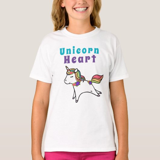 T-shirt Fun mignon coeur Unicorne violet et fleurs roses (Devant)