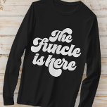 T-shirt Funcle Simple amusant Vintage Retro Typographie<br><div class="desc">Ce design simple et vintage est composé d'une typographie de script ludique.</div>