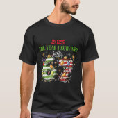 T-shirt Funny 2025 The Year I Survived Barely 67 Christmas (Devant)