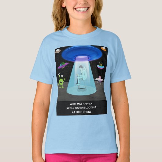 T-shirt Funny Alien Abduction Phone Distraction Sci-Fi (Devant)