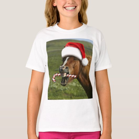 T-shirt Funny Christmas horse with Santa hat smiling (Devant)