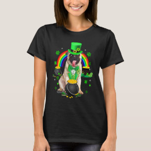 T-shirt Funny Cute Carlin Leprechaun Shamrock St Patrick's