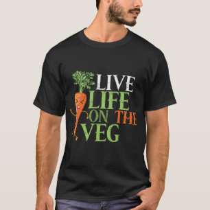 T-shirt Funny planifie based design_ carrot with funny Veg