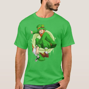 T-shirt Funny St Patrick's day Leprechaun Skateboard