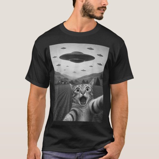 T-shirt Funny Surprised Ed Cat Selfie With Alien Ufo Cat U (Devant)