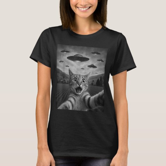 T-shirt Funny Surprised Ed Cat Selfie With Alien Ufo Cat U (Devant)