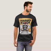 T-shirt Funny Trashed Panda Raccoon Gets Drunk  (Devant entier)