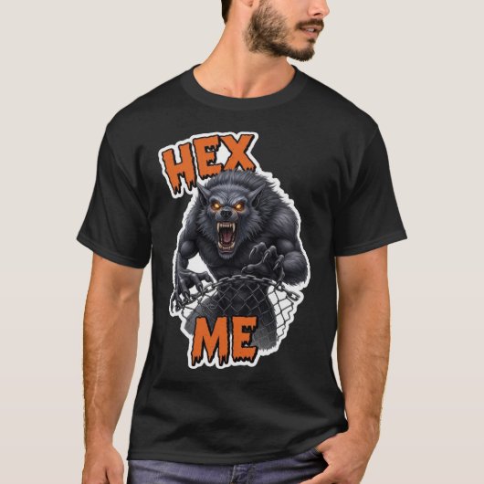 T-shirt Furious werewolf with glowing eyes and sharp fangs (Devant)