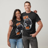 T-shirt Furious werewolf with glowing eyes and sharp fangs (Unisexe)