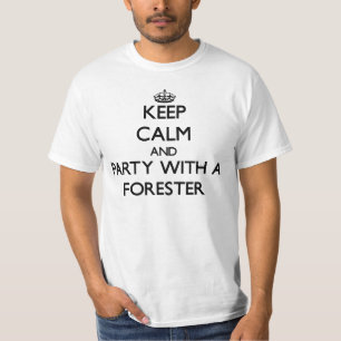 T-shirt Gardez le calme et la partie avec un forestier