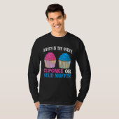 T-shirt Gender Reveal What's In The Oven Cupcake or Stud M (Devant entier)