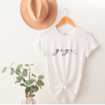 T-shirt Gigi Grandma personnalisé<br><div class="desc">Nous ajoutons toujours de nouveaux designs chaque jour !</div>