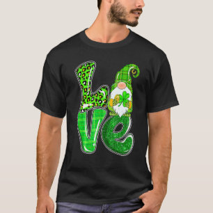 T-shirt Gnomes de la Saint-Patrick tenant un trèfle avec a