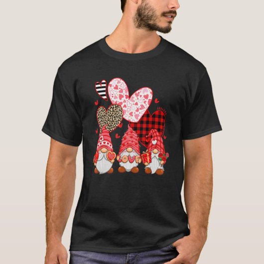 T-shirt Gnomes Holding Leopard Heart Buffalo Plaid Valenti (Devant)