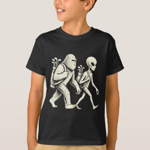 T-shirt Golf drôle Bigfoot Sasquatch Alien Ufo Golfeur