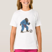 T-shirt Gorilla playing soccer in karate kimono (Devant)