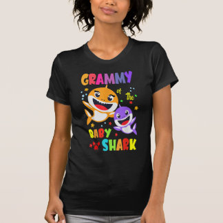 T-shirt Grammy Du Bébé Requin Anniversaire Grammy Requin