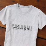 T-shirt Grand-mère depuis 20XX Moderne Simple Preppy<br><div class="desc">Ce design simple et moderne est composé de la typographie de san serif.</div>