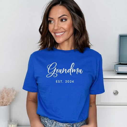 T-shirt Grand-mère | Est. Date dans le script élégant