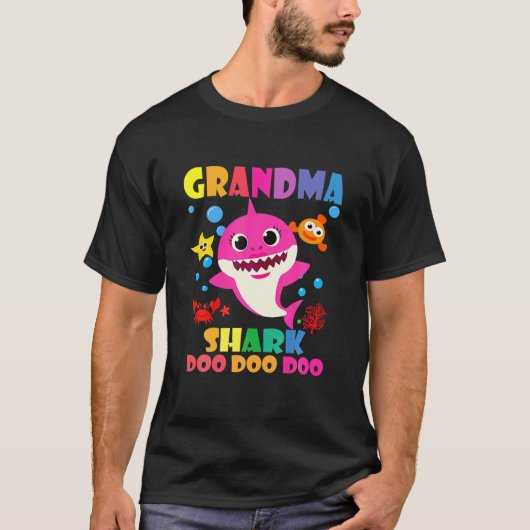 T-shirt Grand-mère Shark Doo Doo Funny Baby Maman Papa Enf (Devant)