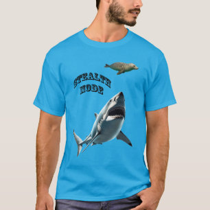 T-shirt Grand requin blanc traquant un phoque sous l'eau U
