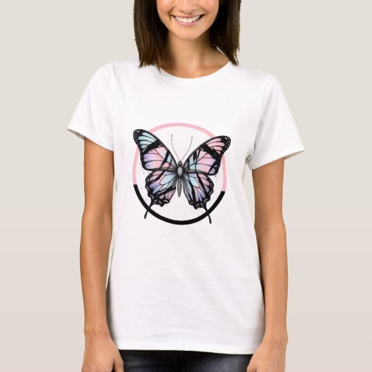 T-shirt graphique papillon esthétique pour femmes (Devant)