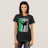 T-shirt Green Believe Motivating Girls Karate Retro Graphi (Devant entier)
